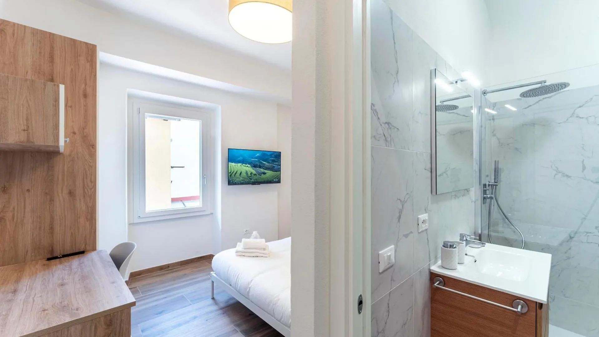 Unyca - Your Home In Firenze Appartamento