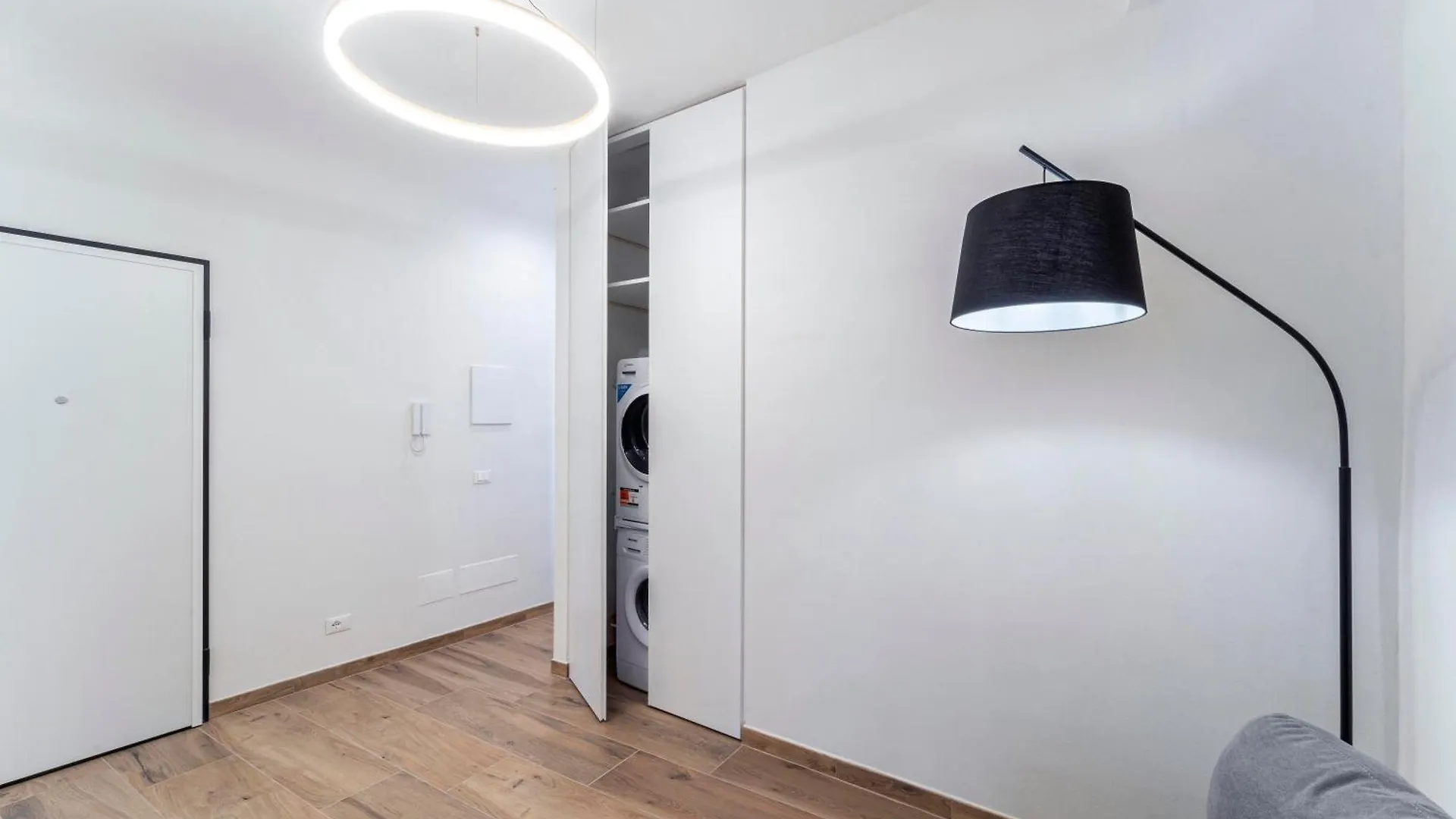 Unyca - Your Home In Firenze 0*,