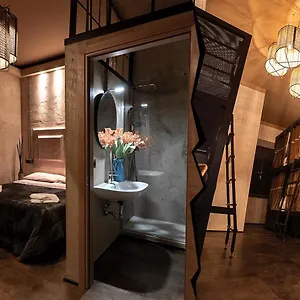 Hostel & 7, Florencja
