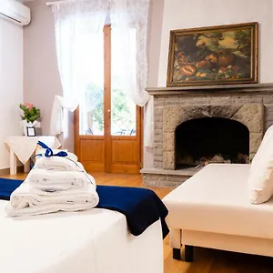 Nocleg ze śniadaniem La Petite Maison, Florencja